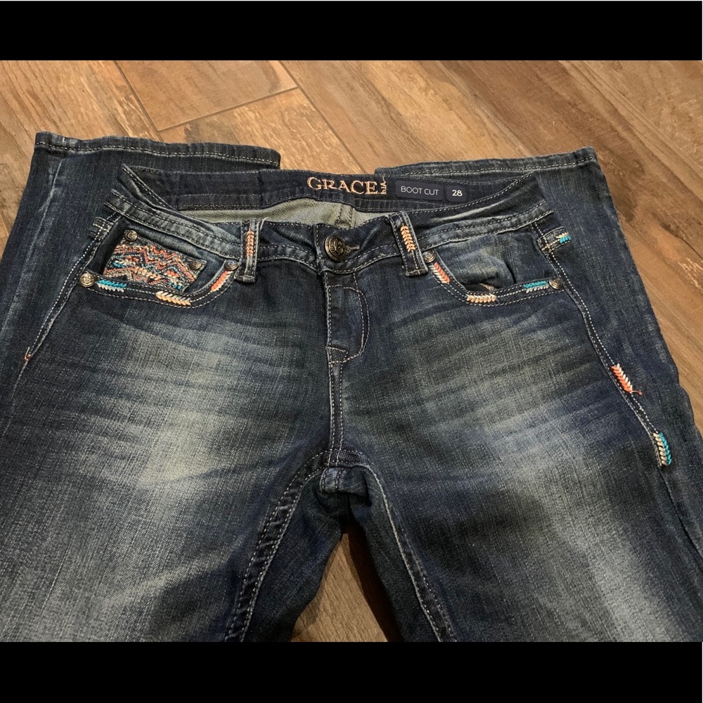 Grace in LA jeans, fancy stitched pockets - Picture 4 of 7